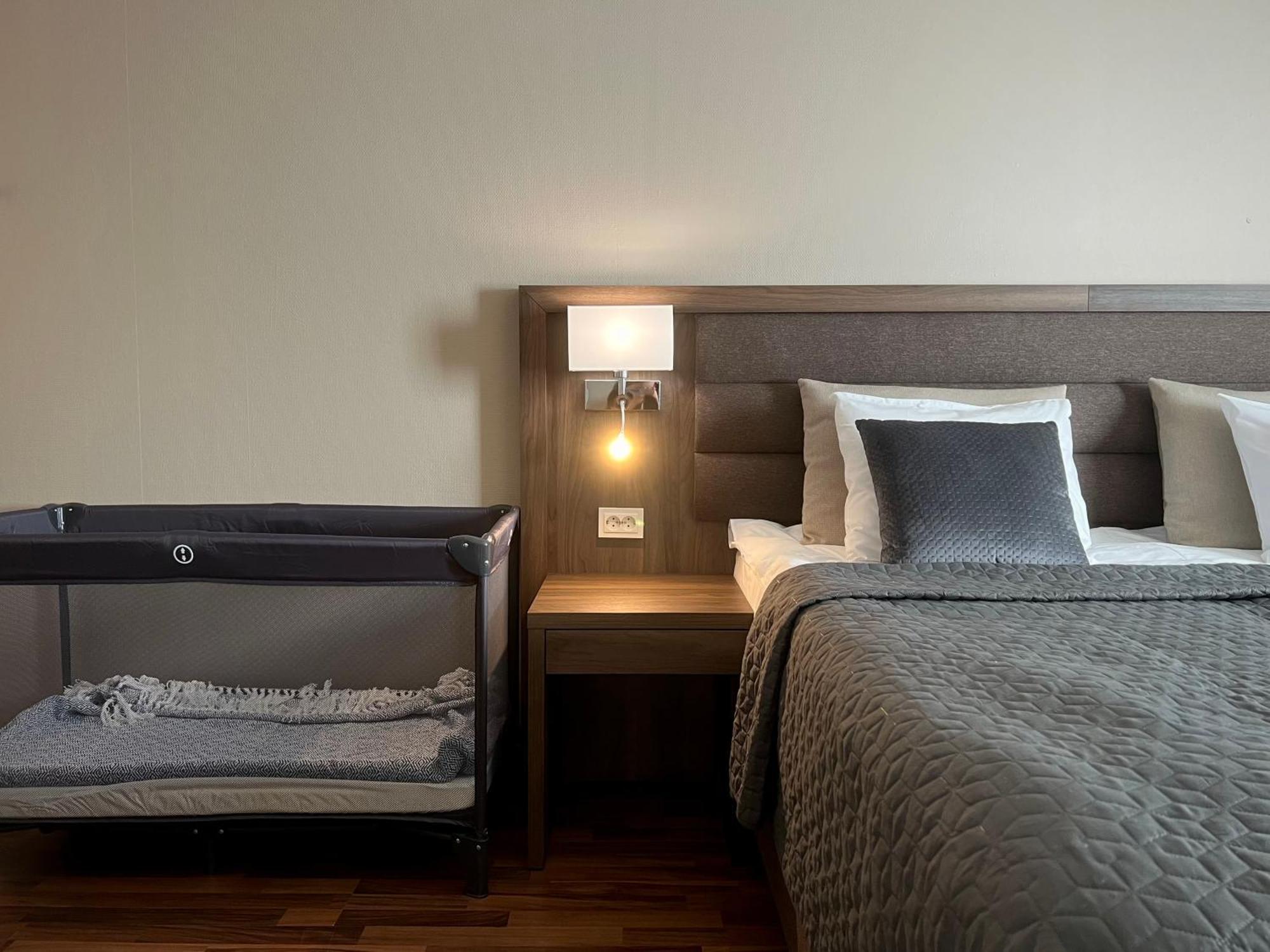 Hotel Boreas Рованіемі Екстер'єр фото